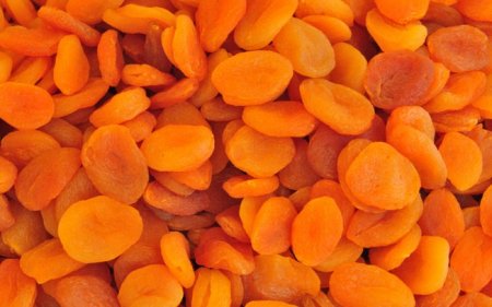 Apricots slimming