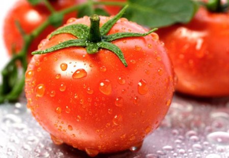 How to reduce varicose veins by means of tomatoes