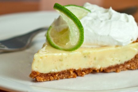 Ketogenic Diet + Low Carb Key Lime Pie Recipe